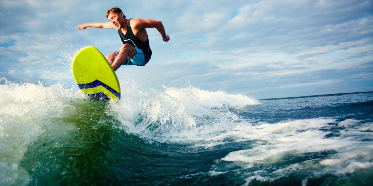 30 Quick Tips to Learn Surf Photography